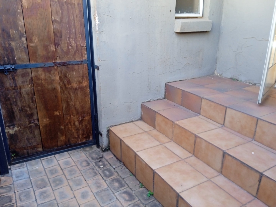 To Let  Bedroom Property for Rent in Schoemansville North West